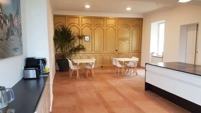 Le Salon, Pouillon, Château Saint-Martin