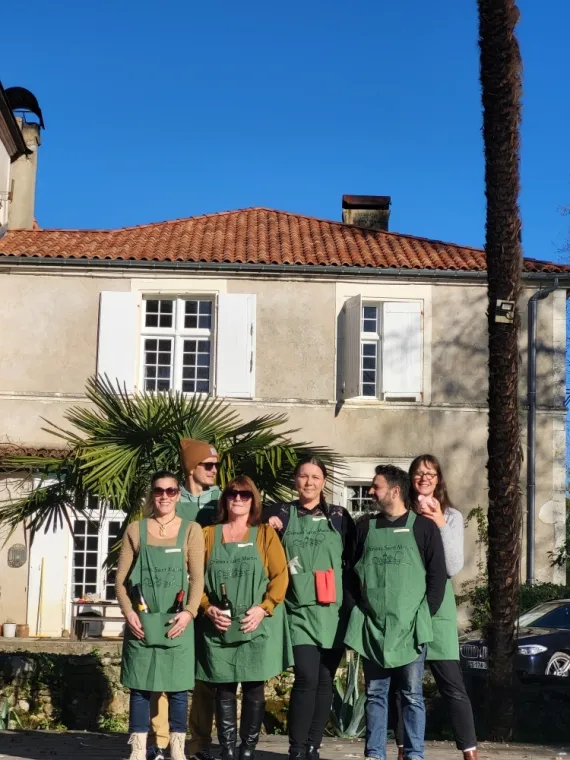 Le Château Saint Martin vous souhaite de belles fêtes!, Pouillon, Château Saint-Martin